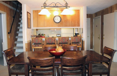Crested Butte Condo | Spacious Condo; Amazing Views! Ski-in/Out, Dog Friendly. Fireplace, Balcony