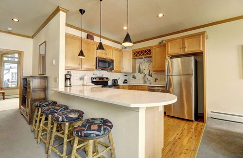 East Village at Copper House | Spacious, Slope Side, Multi Level Townhome ER9