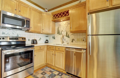 East Village at Copper House | Spacious, Slope Side, Multi Level Townhome ER9