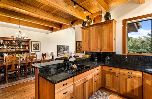 Snowmass Village Condo | Spacious Snowmass Multi-Level With Incredible Views. Balconies, Hot Tub, Pool, Gas FP, Near Shuttle