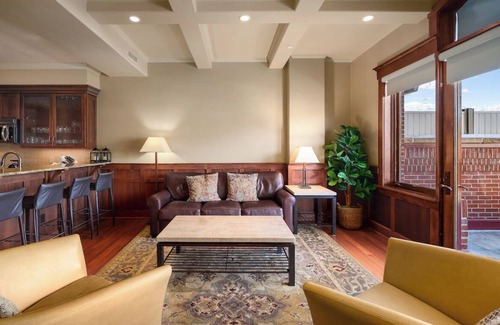 Downtown Steamboat Springs Condo | Steps to Restaurants/Shops! Beautifully Remodeled! Outdoor Firepit!