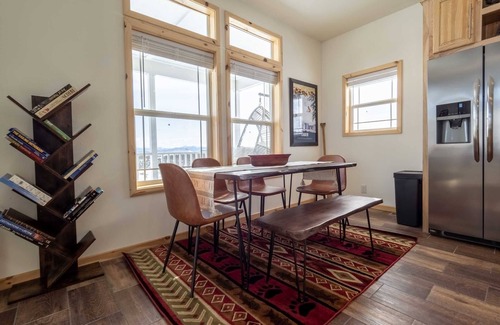 Grand Lake House | Stillwater, gorgeous new home, 3/2, near Lake Granby