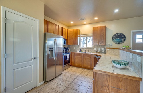 Grand Junction House | Stocked Grand Junction Home at Canyon View Park!