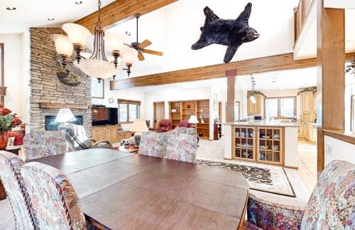 Frisco House | Streamside Lane