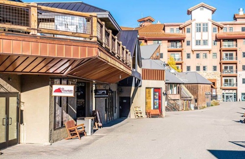 Crested Butte Condo | Studio at Grand Lodge, Hot Tub, Pool, Pet Friendly