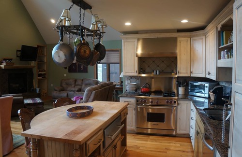 Estes Park House | Stunning Views of Longs Peak and Rocky Mountain National Park - Villa Cerf