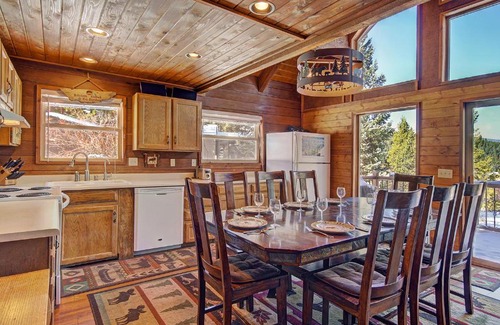 Warrior's Mark House | Summit View Chalet Townhouse