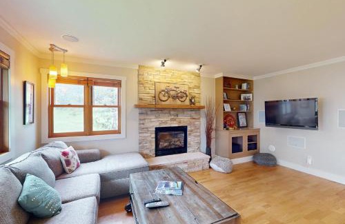 Steamboat Springs Apartment | Sunburst 21B