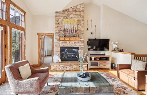Baldy Mountain House | The Beaver Lodge at Breckenridge home