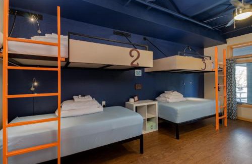 Minturn Hostel | The Bunkhouse