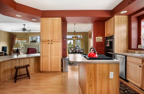 Grand Lake House | Three Bears Retreat, 6 BEDROOM/Sleeps 18+; RMNP; Grand Lake/Ski Granby WP