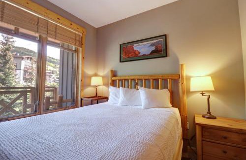 Copper Mountain Village Apartment | Tm325 Tucker Mountain Condo