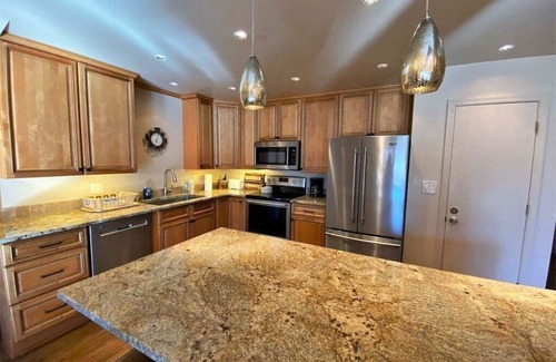 Purgatory House | Townhome just a Short Walk to Slopes at Purgatory Ski Resort, WiFi, Grill