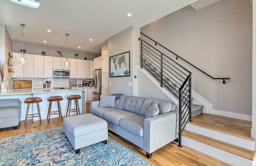 Baker House | Townhome with Rooftop Deck: Mtn & City Views!