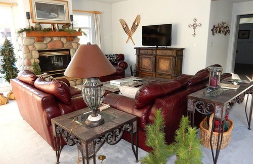 Old Town House | Trademark 3-1 Townhouse