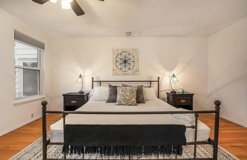 North Central Westminster House | Tranquil Retreat Sauna Master Suite Lrg Yard
