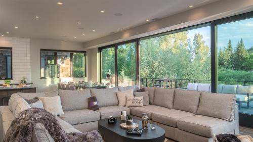 Old Town House | Triple 3 Lodge