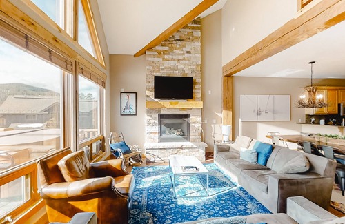 Winter Park House | Upscale Retreat w/Mountain Views, Private Hot Tub - Walk to Winter Park Lift