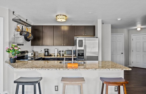 Glenwood Grove - North Iris Condo | 93 m² Condo ∙ 2 bedrooms ∙ 4 guests