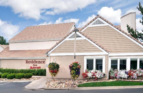 Glenwood Grove - North Iris Hotel | 79 m² Hotel ∙ 127 guests