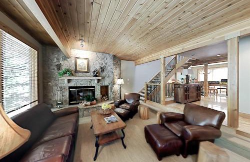 Vail House | Vail Golf Club 38