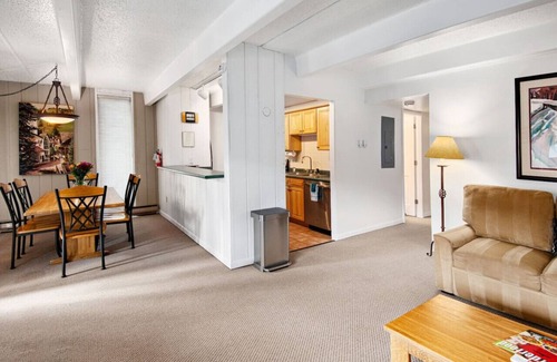 Vail Condo | Vail/Lionshead 2-bedroom condo, walk to Ski Lifts