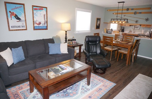 Downtown Condo | Value Lodging - Walk to lifts, restaurants and shops (203032-4273)
