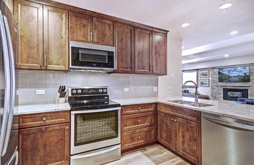 Peak 9 Apartment | Village at Breckenridge Wetterhorn 3204 Condo