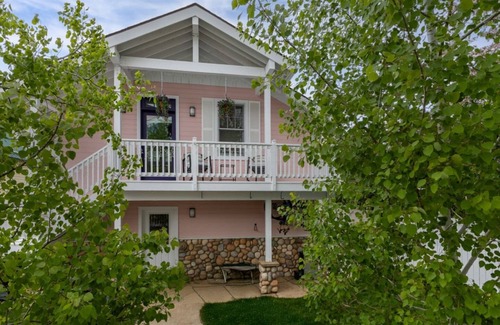 Old Town Apartment | Walk to Downtown | Month Rentals | Secure Bike Storage
