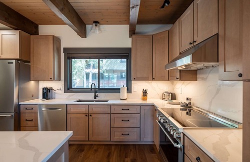 Steamboat Springs House | Waterford 23 | Pet Friendly | Indoor Hot Tub & Sauna | Prime Location