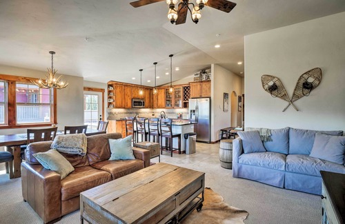Fraser Condo | Winter Park Condo w/Hot Tub & Mountain Views!