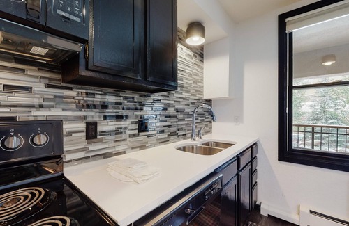 Snowmass Village Condo | Woodrun Place | P47