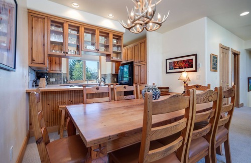 Steamboat Springs House | X2685 | Valley and Mtn Views | Nice Furnishings | Hot Tub | Pool