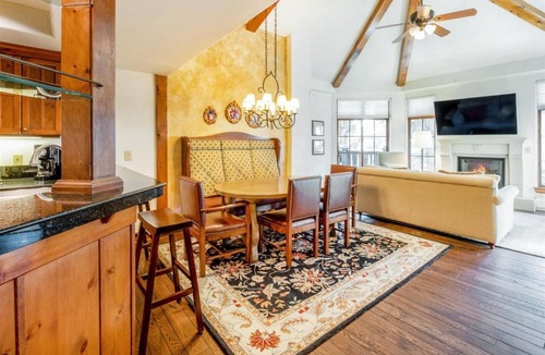 Vail House | 1-Austria Haus 3bd PH Pac