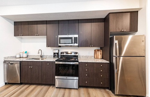 Mountain Shadows Apartment | 1 BD, Cozy Luxury with Mountain Views just minutes from Garden of Gods