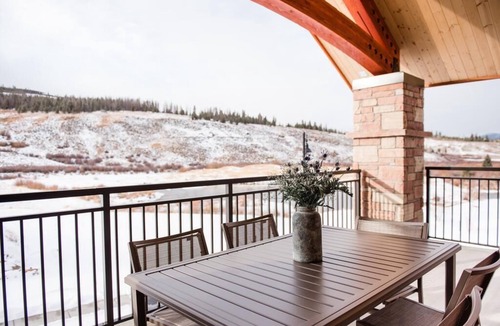 The Highlands Villa | 1 bdrm villa, Relax!