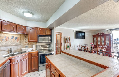 Lincoln Park Condo | < 1 Mi to Downtown Denver: Condo w/Pool Access!