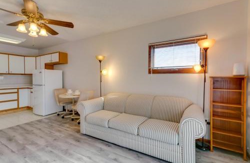 Aurora Apartment | 1 Mi to Metro Station Cozy Aurora Horse Farm Apt!