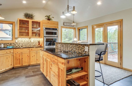 Breckenridge Heights House | 1 Mi to Ski: Breckenridge Home w/View & Hot Tub