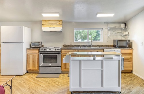 Mountain View Apartment | 1 Mi to Tennyson St Shops & Eats: Laid-Back Apt