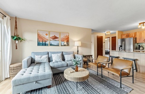 Dillon Condo | 1 mile to Dillon Amphitheater + Dillon Marina