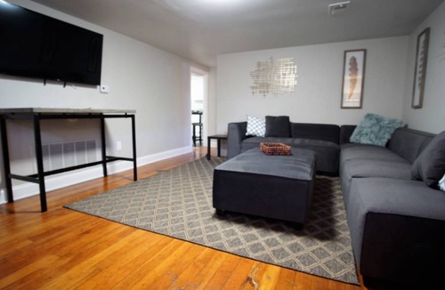 Greeley Apartment | 100 m² Apartment ∙ 2 bedrooms ∙ 6 guests