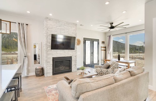 Saint Mary's Cottage | 101 m² Cabin ∙ 2 bedrooms ∙ 4 guests