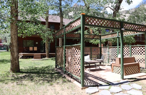 Estes Park Condo | 102 m² Condo ∙ 2 bedrooms ∙ 6 guests