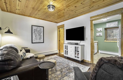 Estes Park Condo | 102 m² Condo ∙ 2 bedrooms ∙ 6 guests