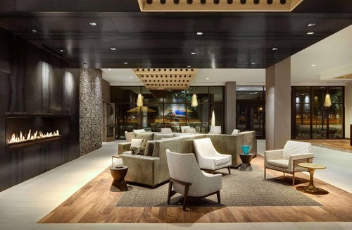Greeley Hotel | 102 m² Hotel ∙ 127 guests