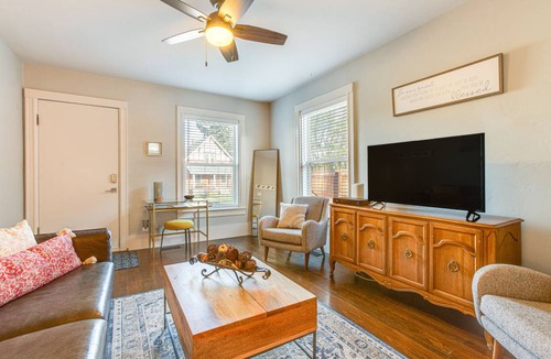 Sunnyside House | 102 m² House ∙ 2 bedrooms ∙ 4 guests