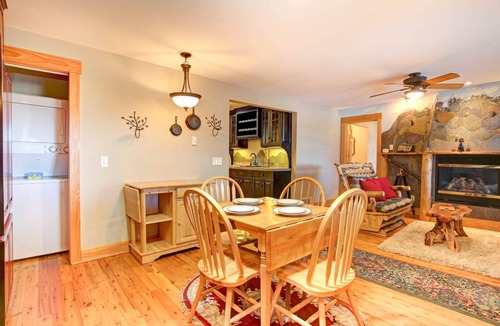 Estes Park Condo | 105 m² Condo ∙ 2 bedrooms ∙ 6 guests