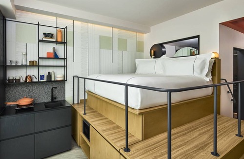 Cole Hotel | 106 m² Hotel ∙ 1 bedroom ∙ 2 guests