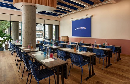 Cole Hotel | 106 m² Hotel ∙ 1 bedroom ∙ 2 guests